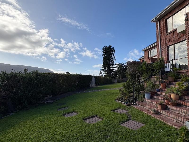 3 Bedroom Property for Sale in Fish Hoek Western Cape